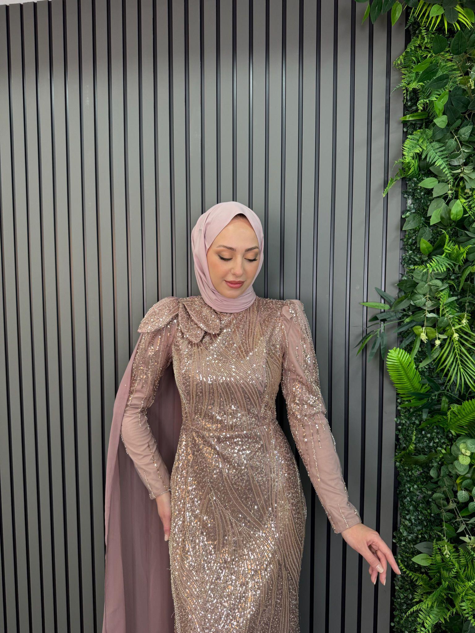 En Yeniler
Cansu Abiye Gül Kurusu