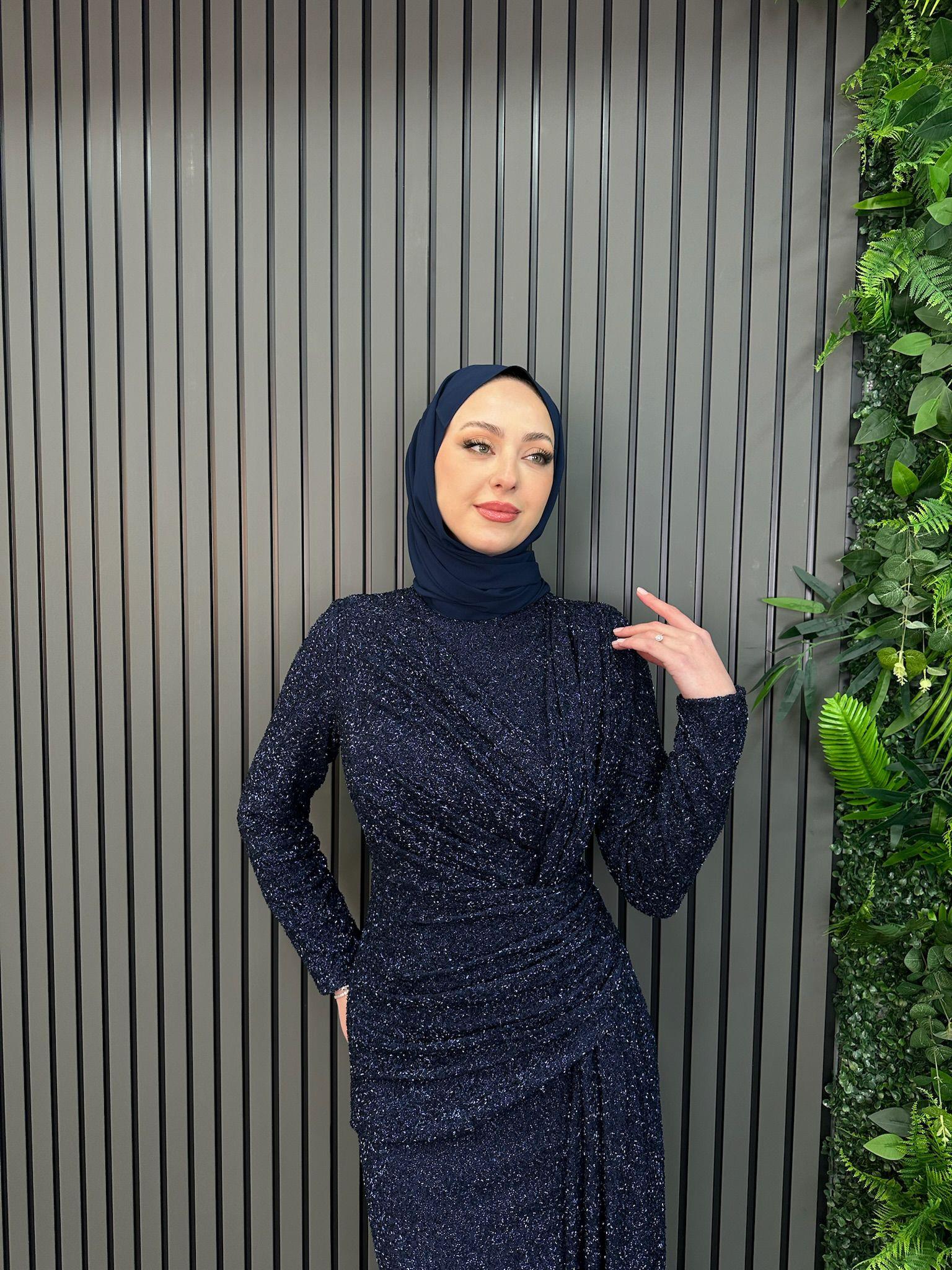 En Yeniler
Glow Abiye Lacivert