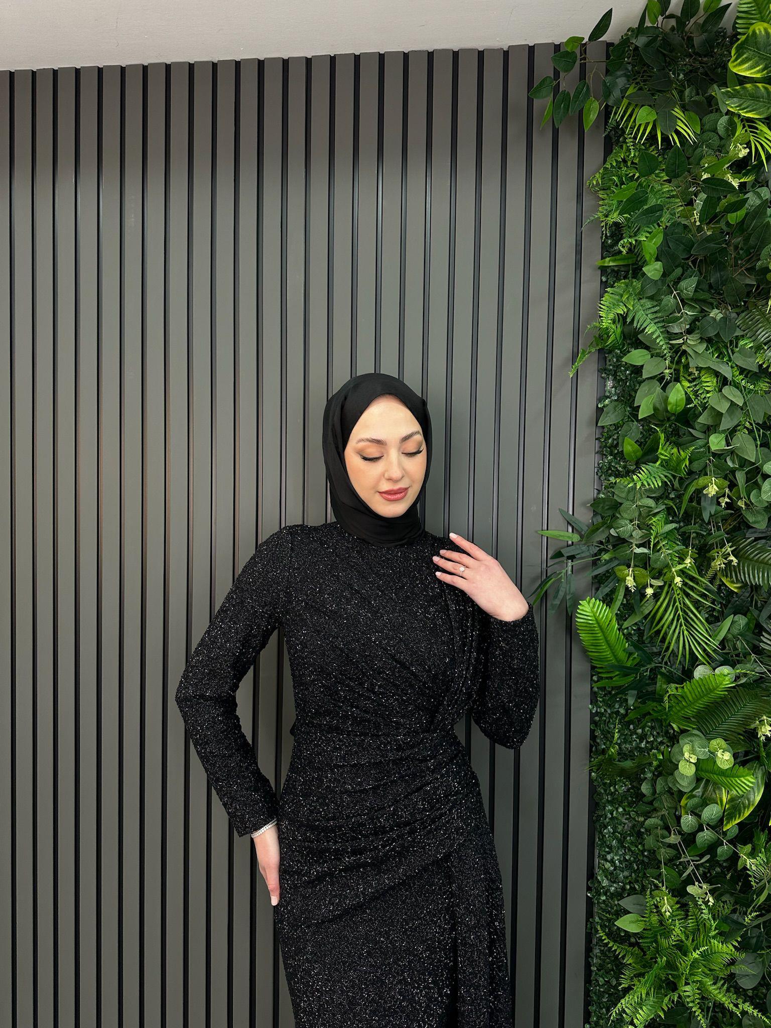 En Yeniler
Glow Abiye Siyah