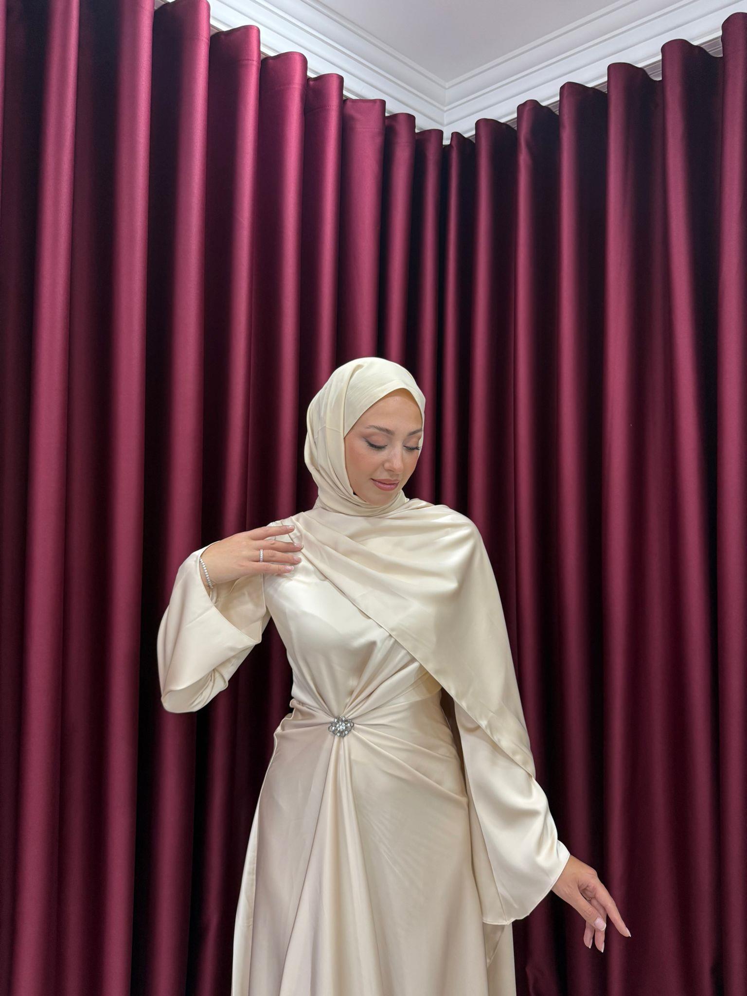 En Yeniler
Göksel Abiye Bej