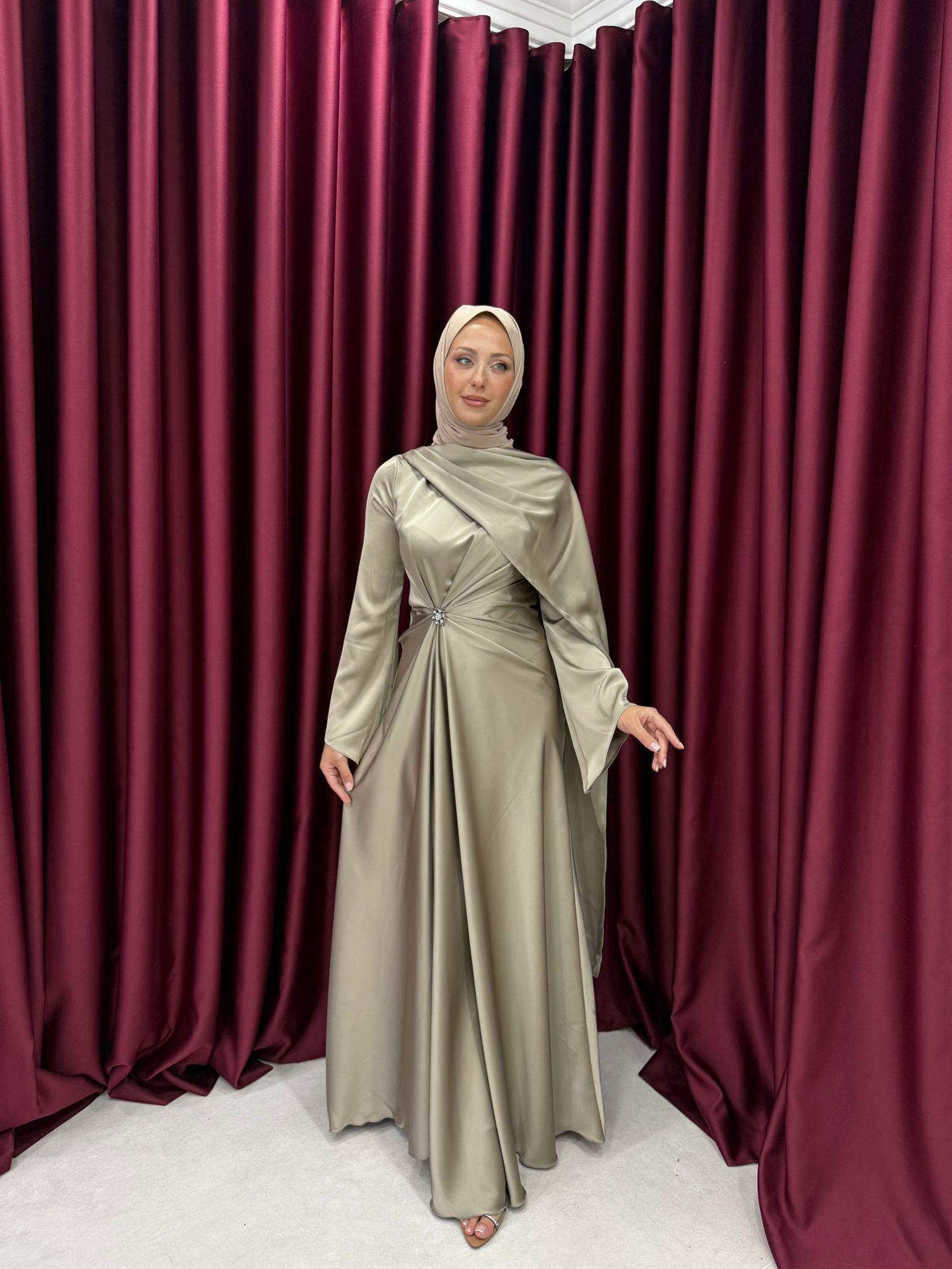 En Yeniler
Göksel Abiye Sütlü Kahve