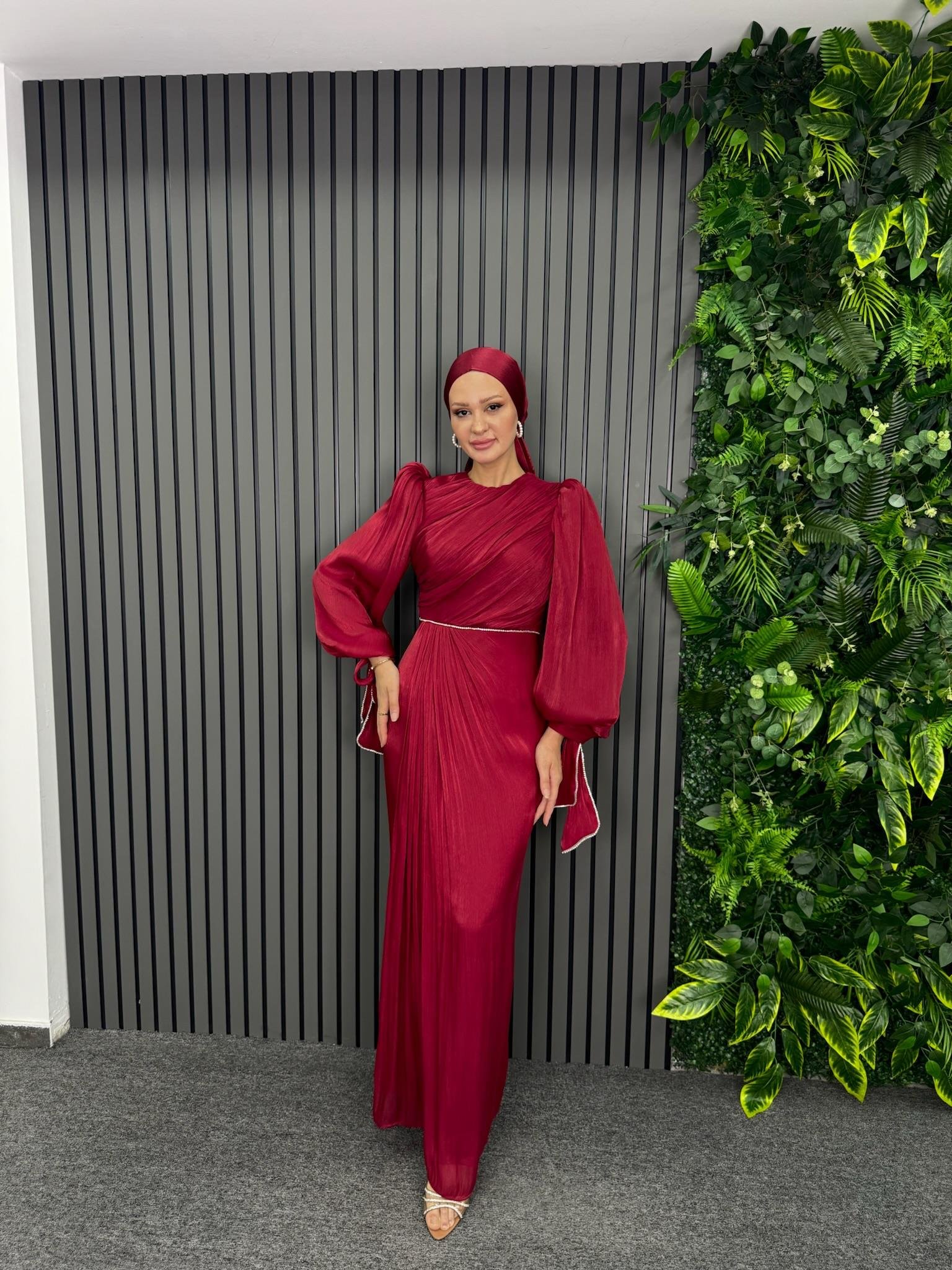 En Yeniler
Lidya Abiye Açık Bordo