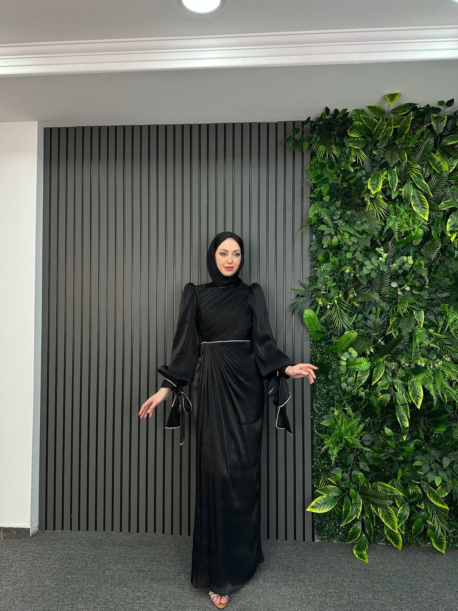 En Yeniler
Lidya Abiye Siyah