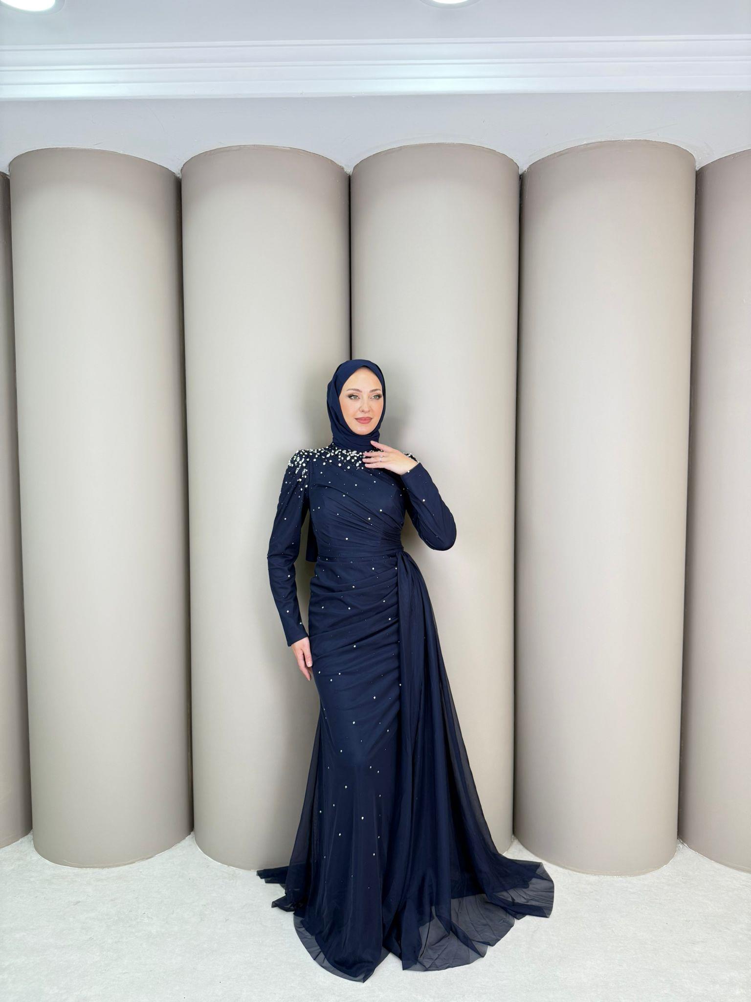 En Yeniler
Silva Abiye Lacivert