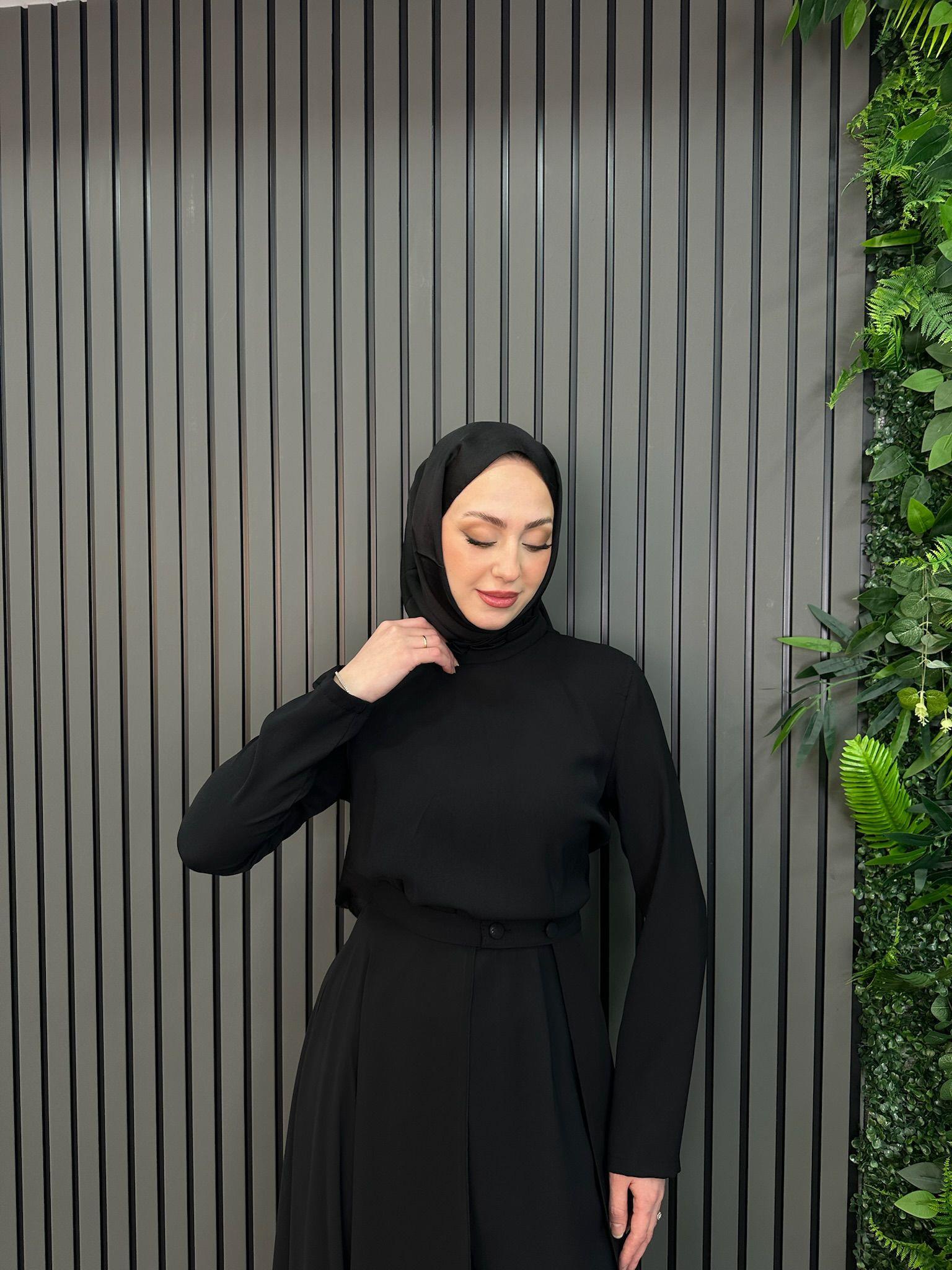 Giyim
Mila Tulum Siyah