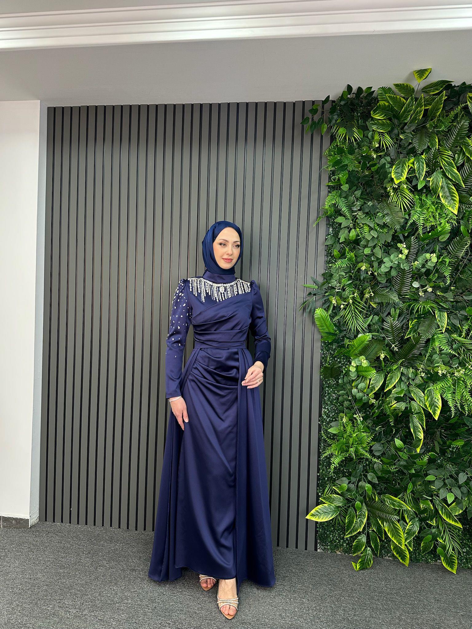 Giyim
Seren Abiye Lacivert