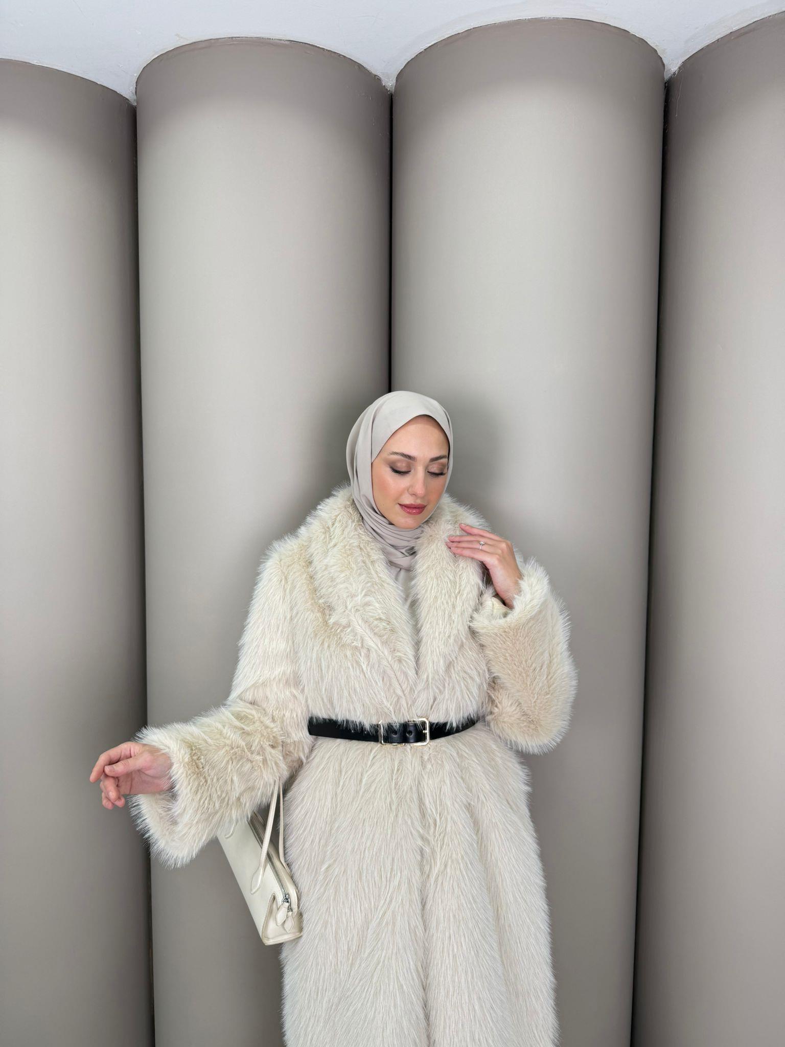 Kaban
Noir Kürk Kaban