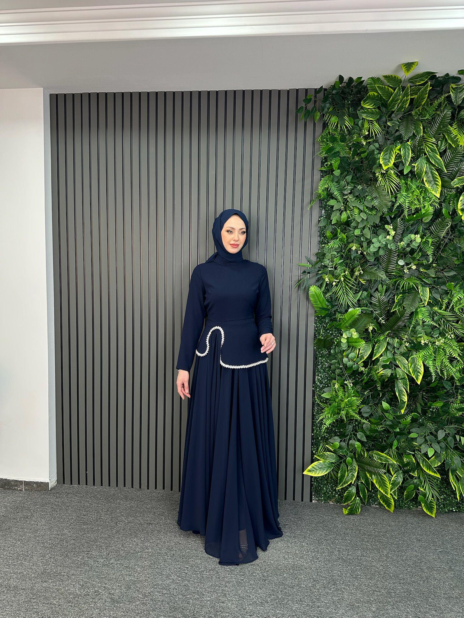 Takım
Bade Takım Lacivert