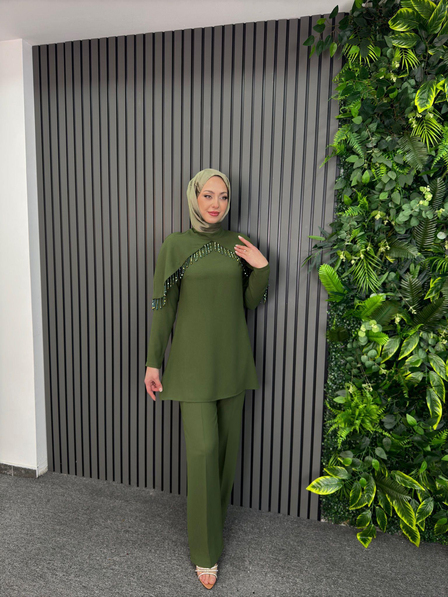 Takım
Pınar Takım Haki Yeşili