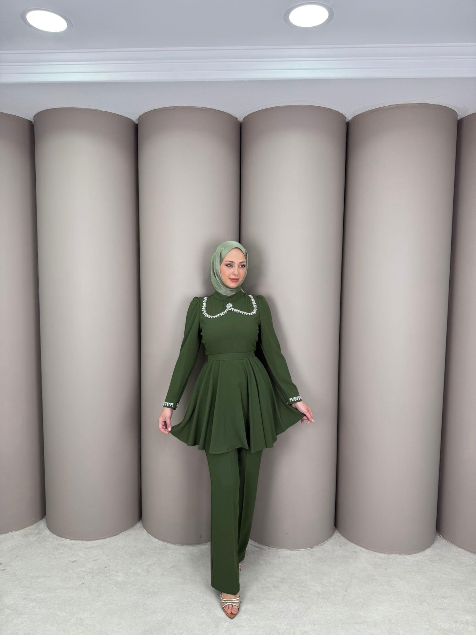 Takım
Tülin Takım Çağla Yeşil