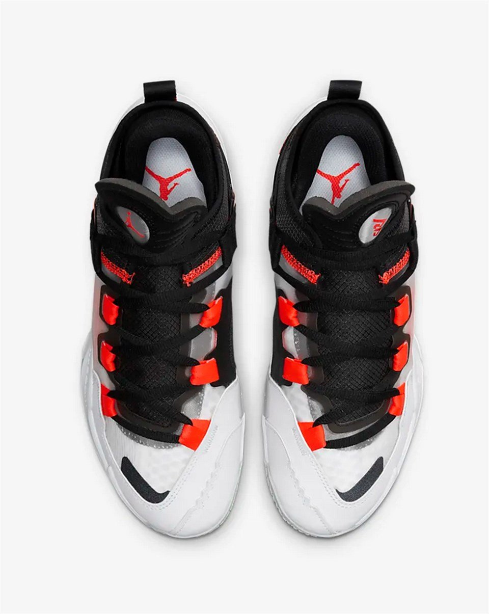 DC3637-160Jordan Why Not Zer0.5 ''Bloodline''