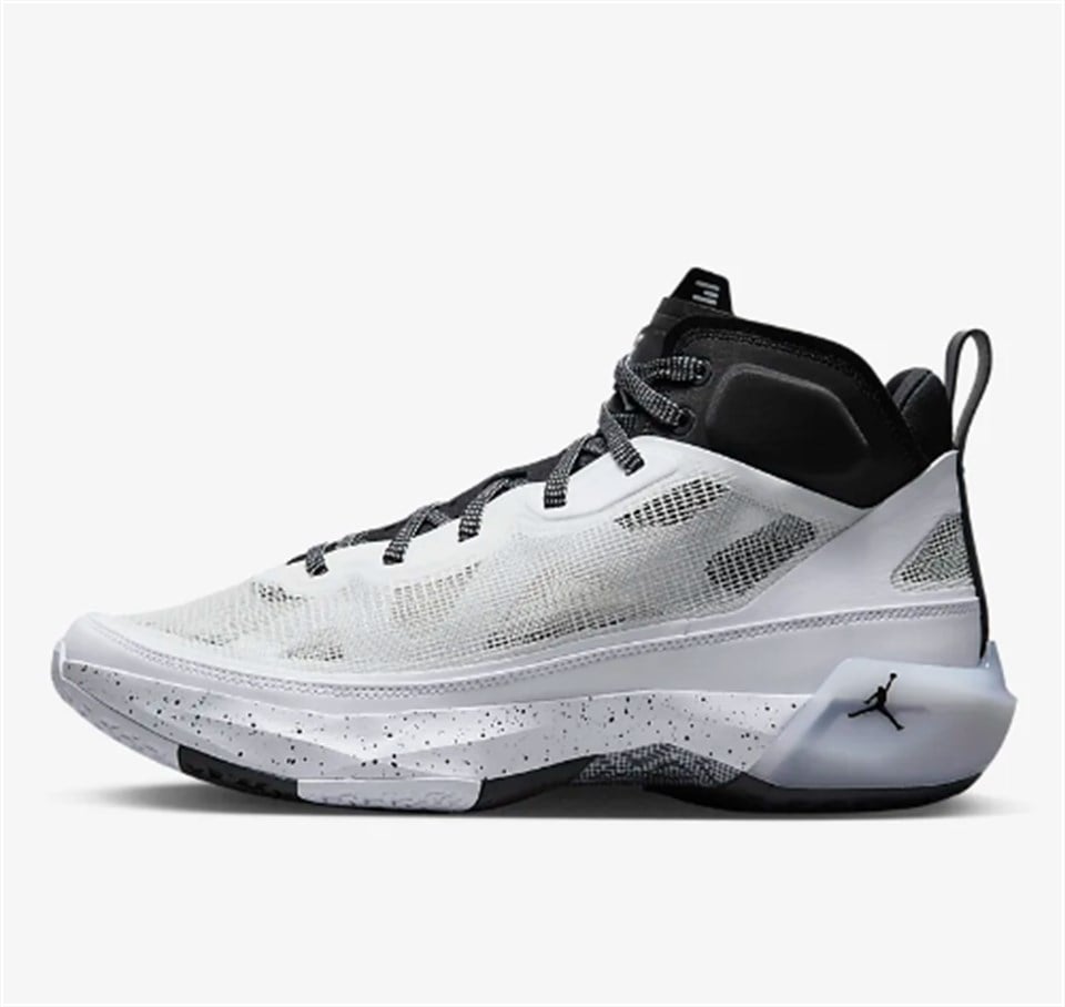 DD6958-108Air Jordan 37 ''Oreo''