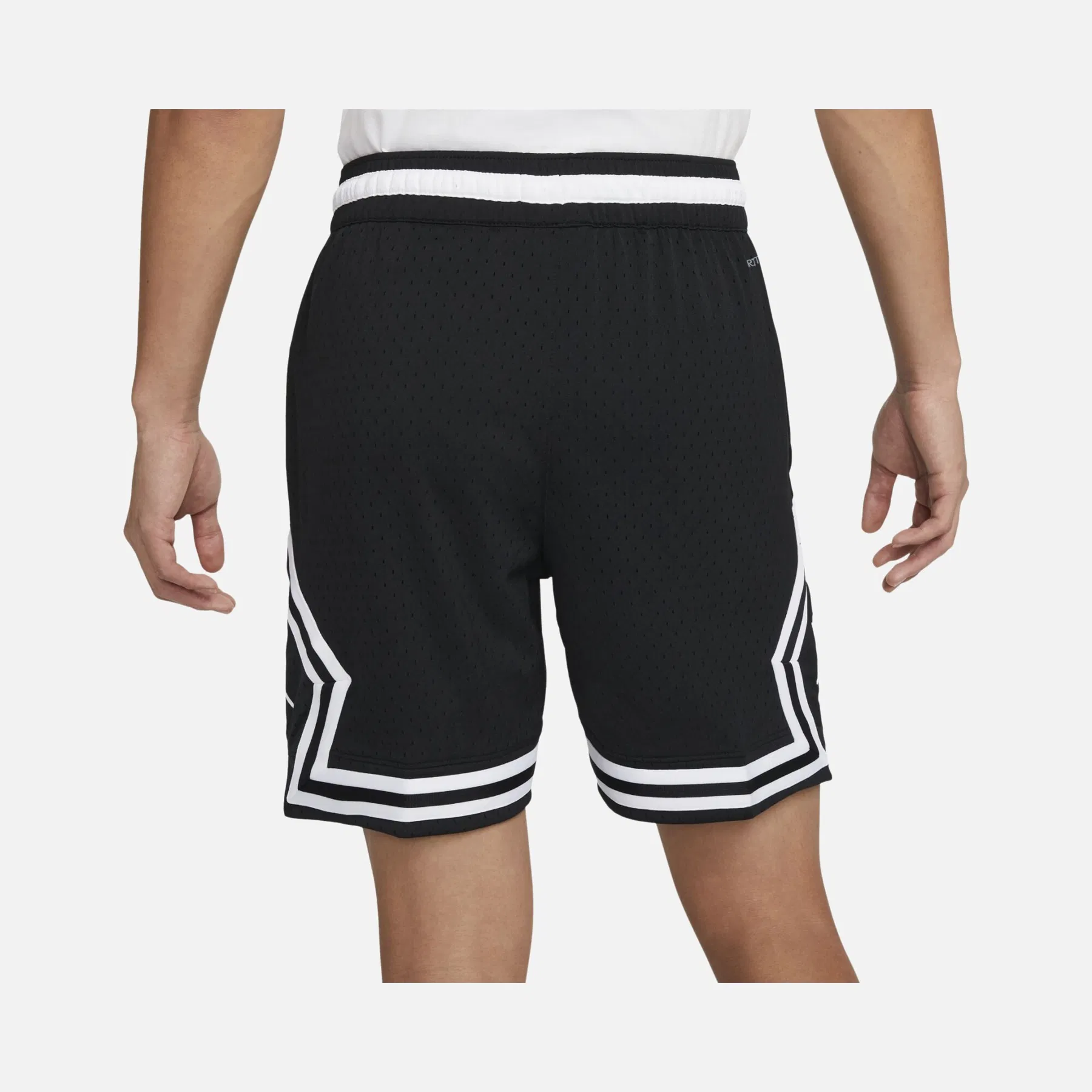 DH9075-010Jordan Dri-FIT Sport Diamond Erkek Siyah Şort