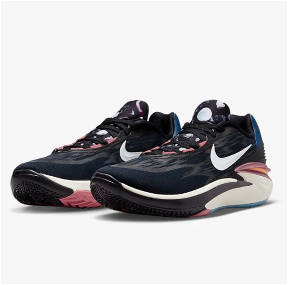 DJ6015-003Air Zoom GT Cut 2 ''Black Desert Berry''