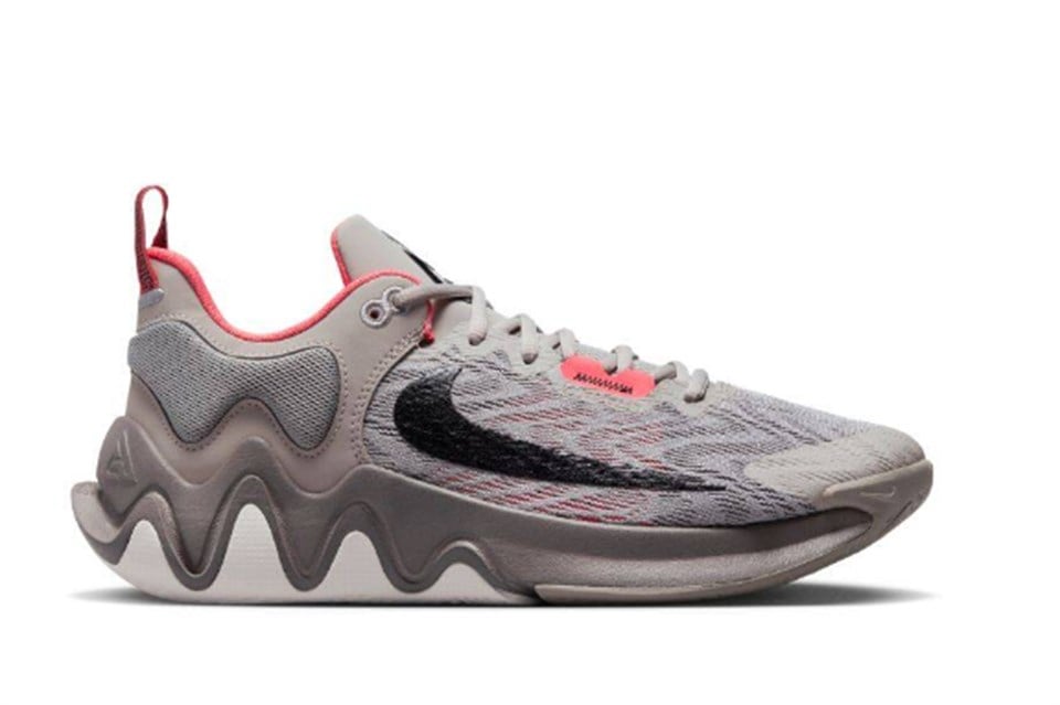DM0825-003Giannis Immortality 2 'Cobblestone'