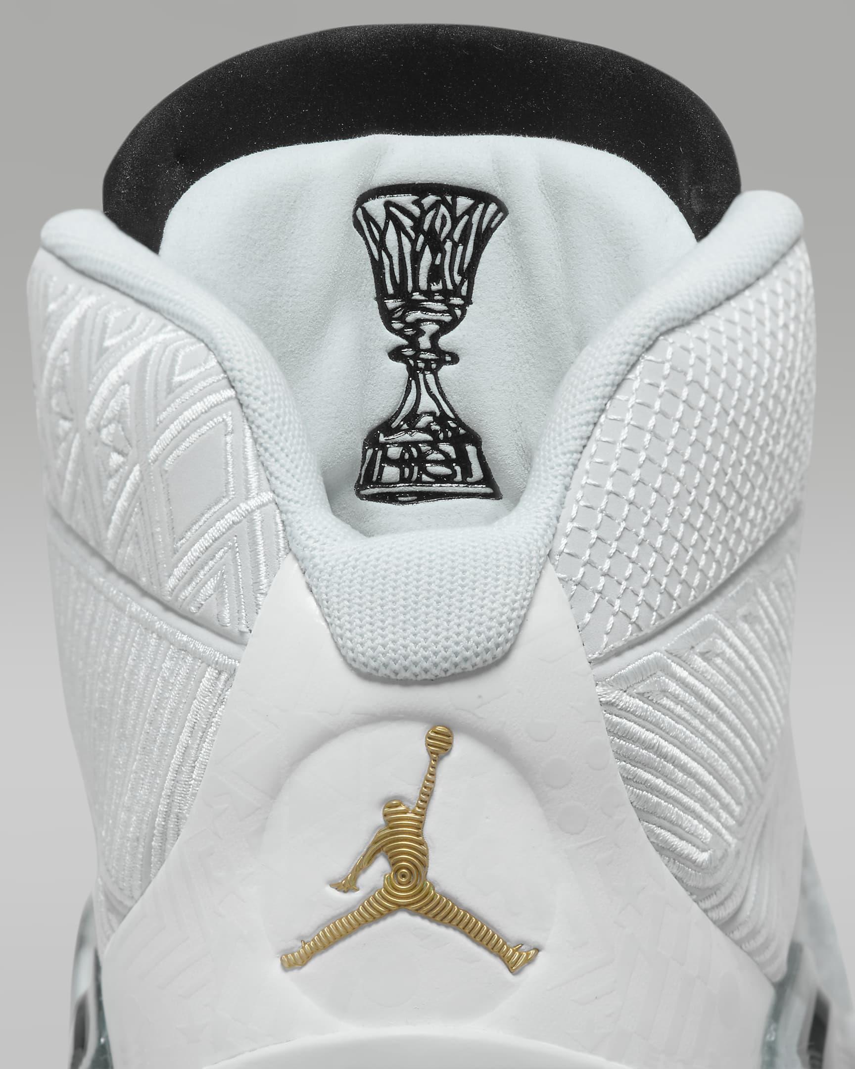 FN7481-100Air Jordan XXXVIII 