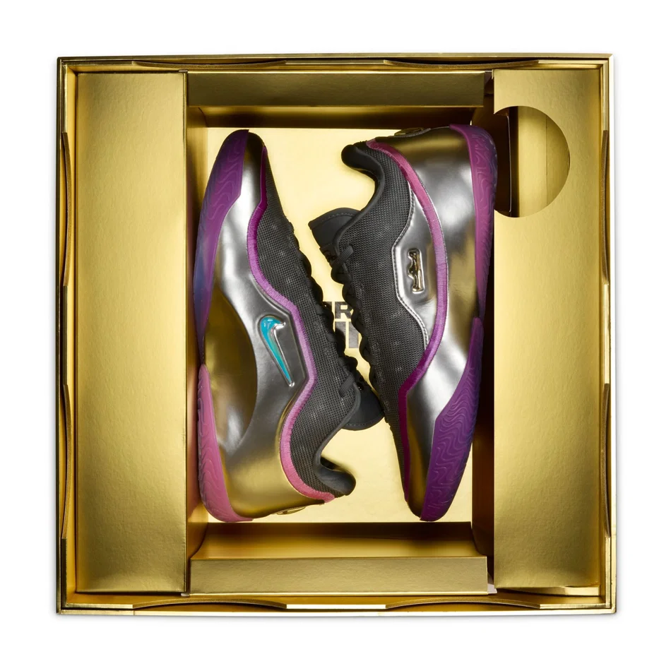 if0694-002Nike LeBron 23 “Bubble Boy”