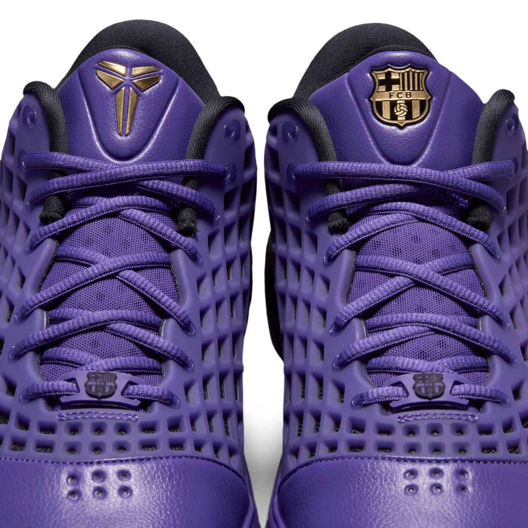 IO6257-001Kobe 3 Low Protro x FC Barcelona