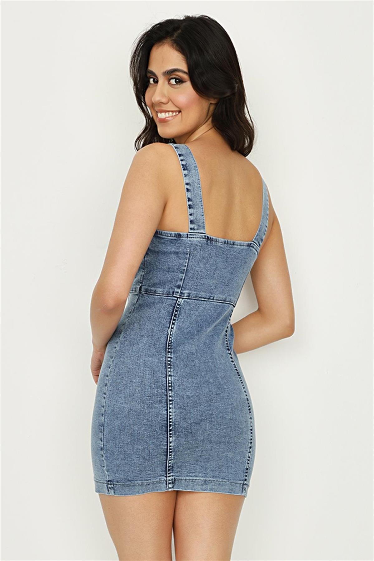 Kadın Düğme Kapamalı Askılı Mini Denim Elbise