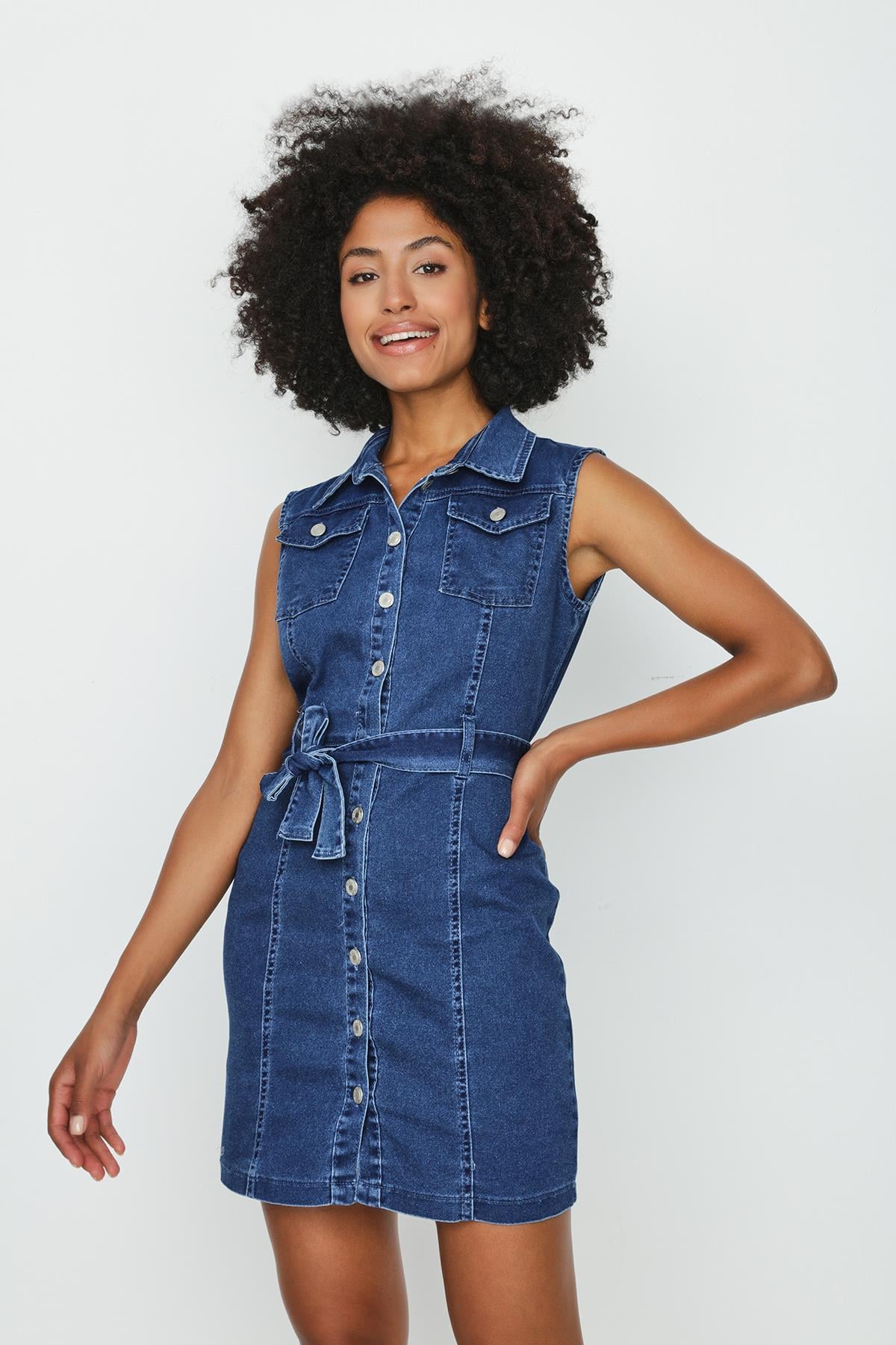 Kadın Düğmeli Kemerli Denim Elbise