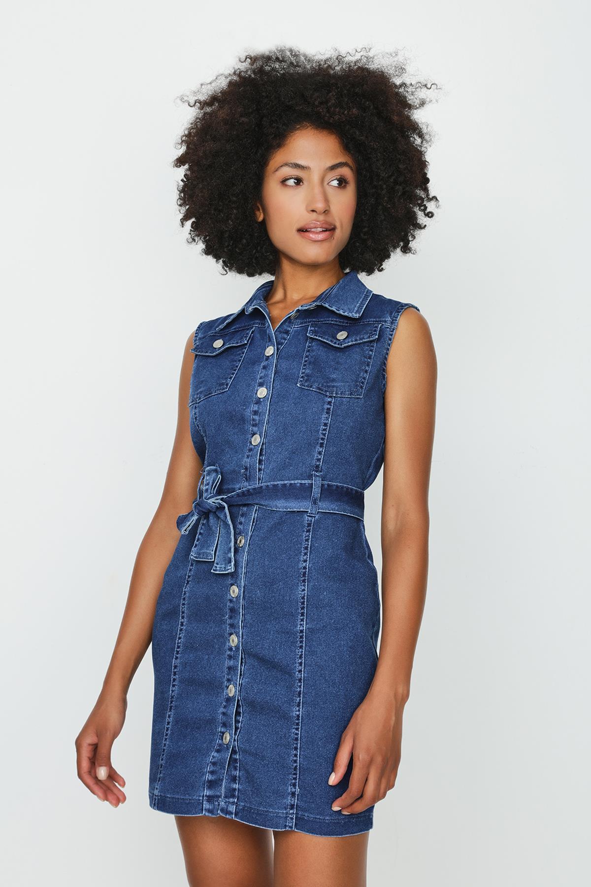 Kadın Düğmeli Kemerli Denim Elbise