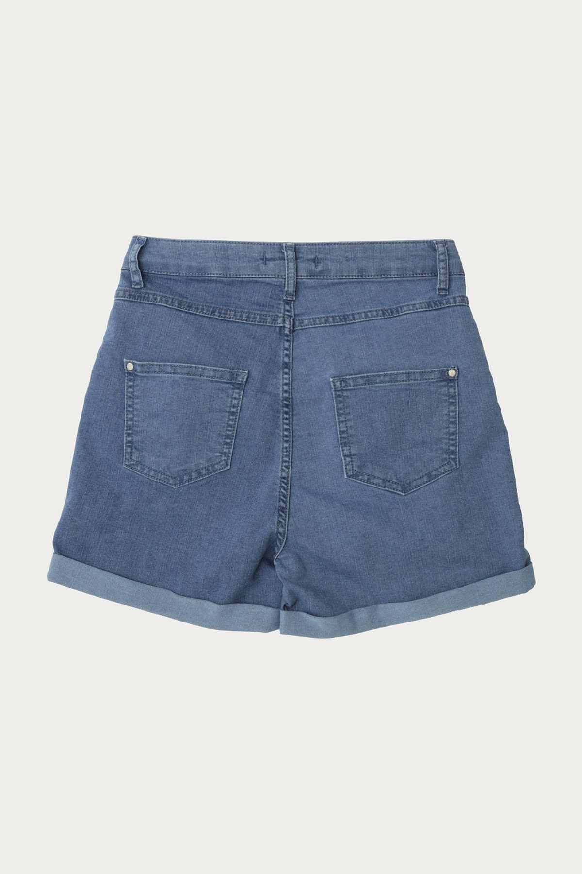 Kadın Düğmeli Mini Denim Şort