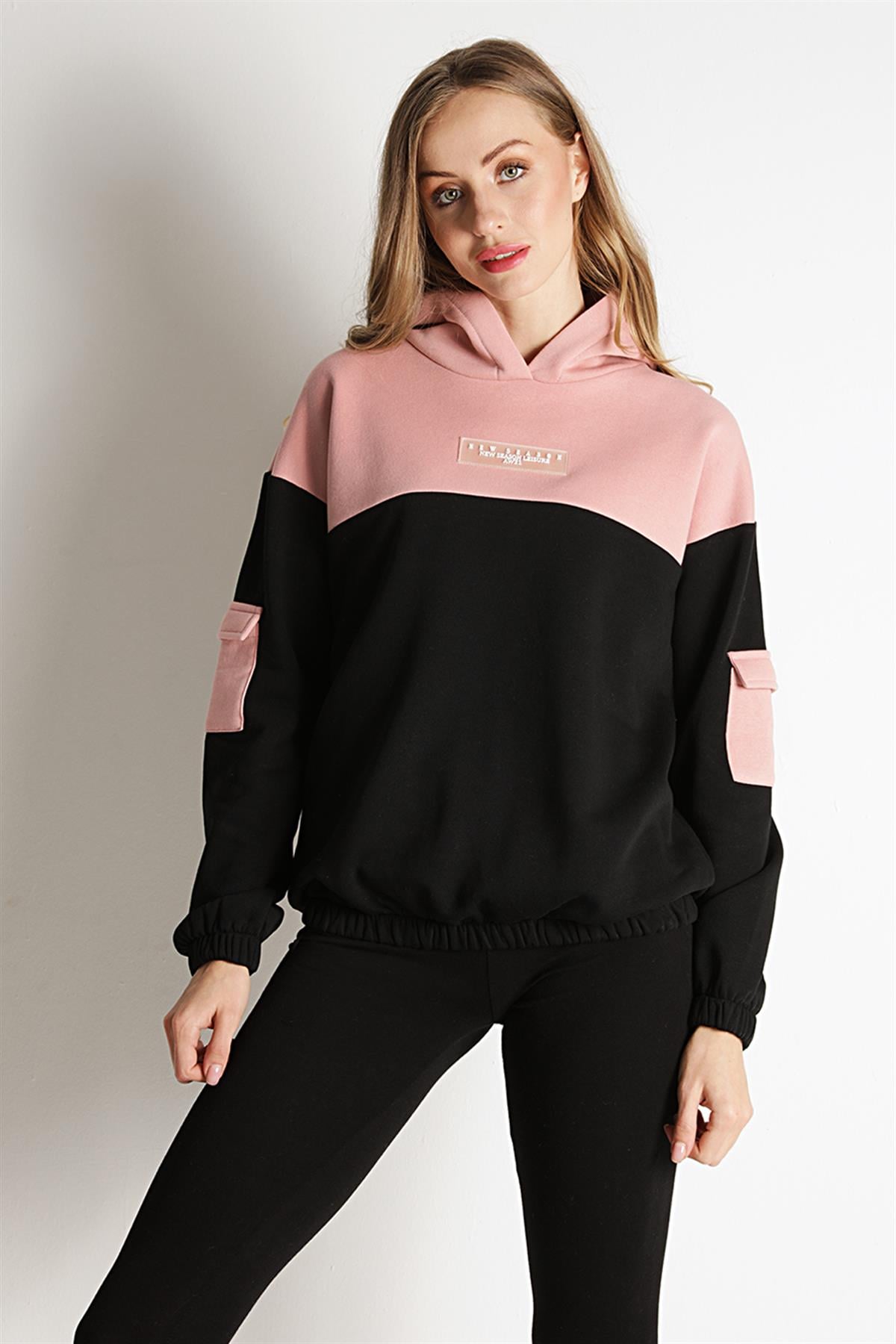 Kadın Kapüşonlu Kolları Cepli Sweatshirt