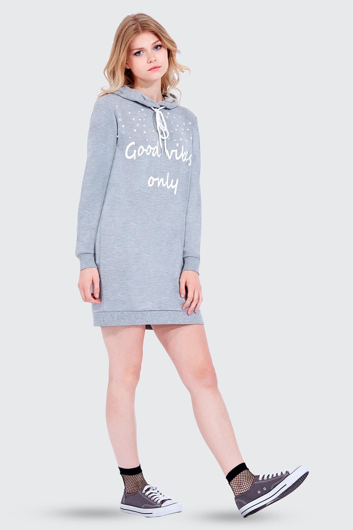 Kadın Önü Yazı Detaylı Kapüşonlu Sweat Elbise