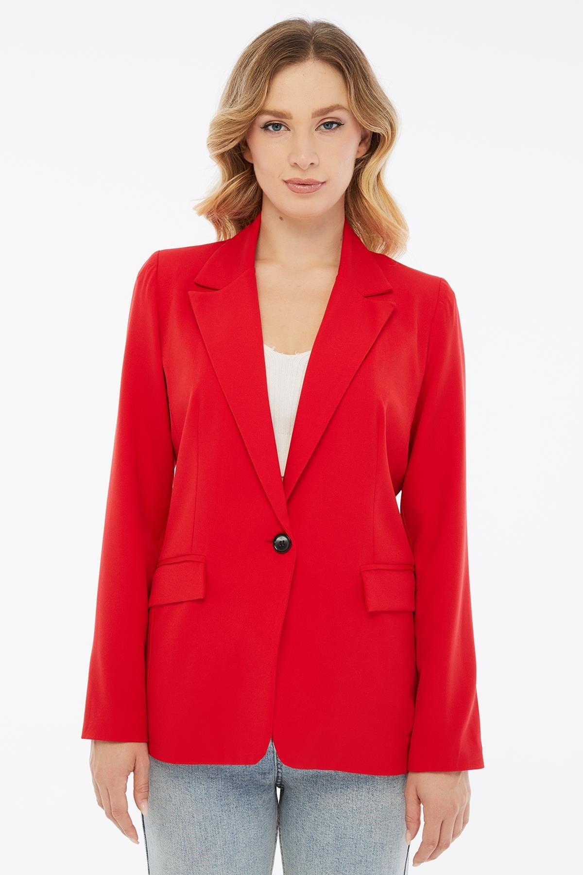 Kadın Tek Düğme Kapamalı Yırtmaç Detaylı Blazer Ceket
