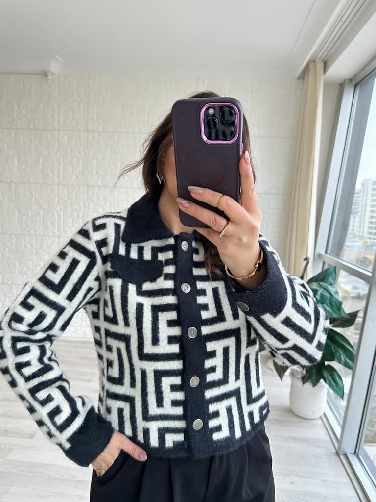 Angora Geometrik Desenli Ceket