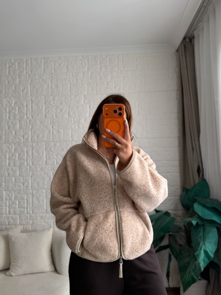 Bej Fermuarlı Polar Sweat Ceket