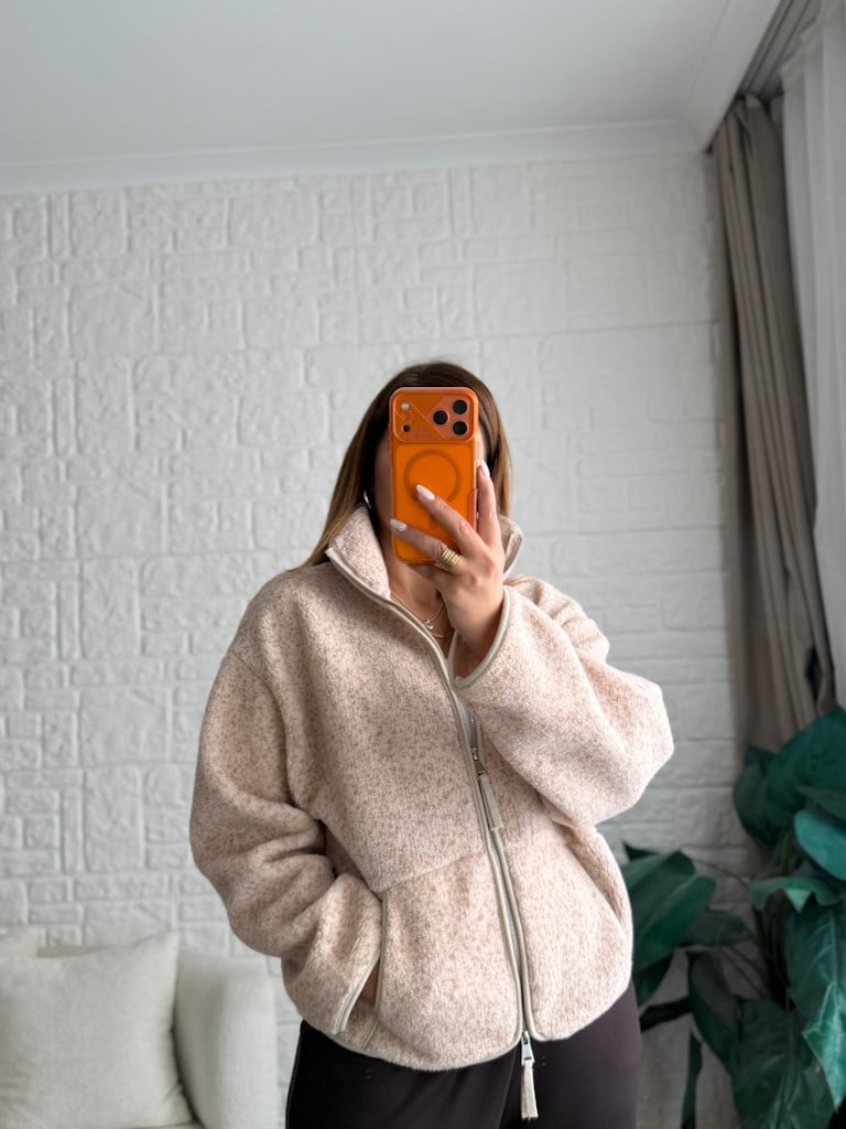 Bej Fermuarlı Polar Sweat Ceket
