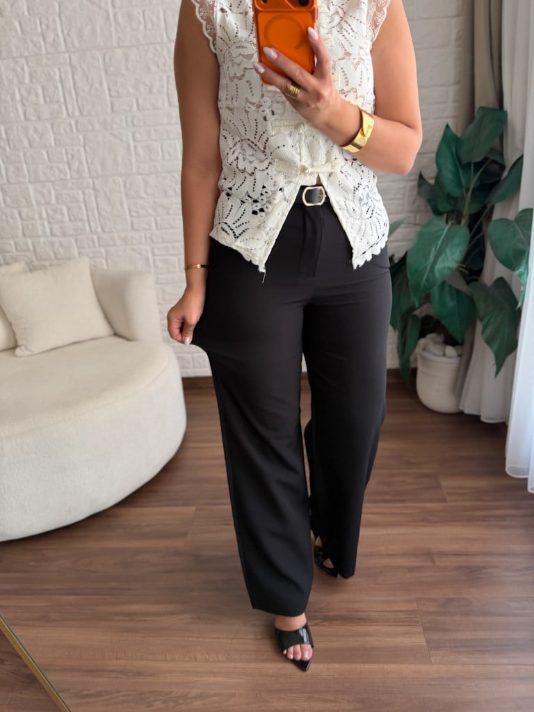 Beli Kemerli Bol Paça Kumaş Pantolon Siyah