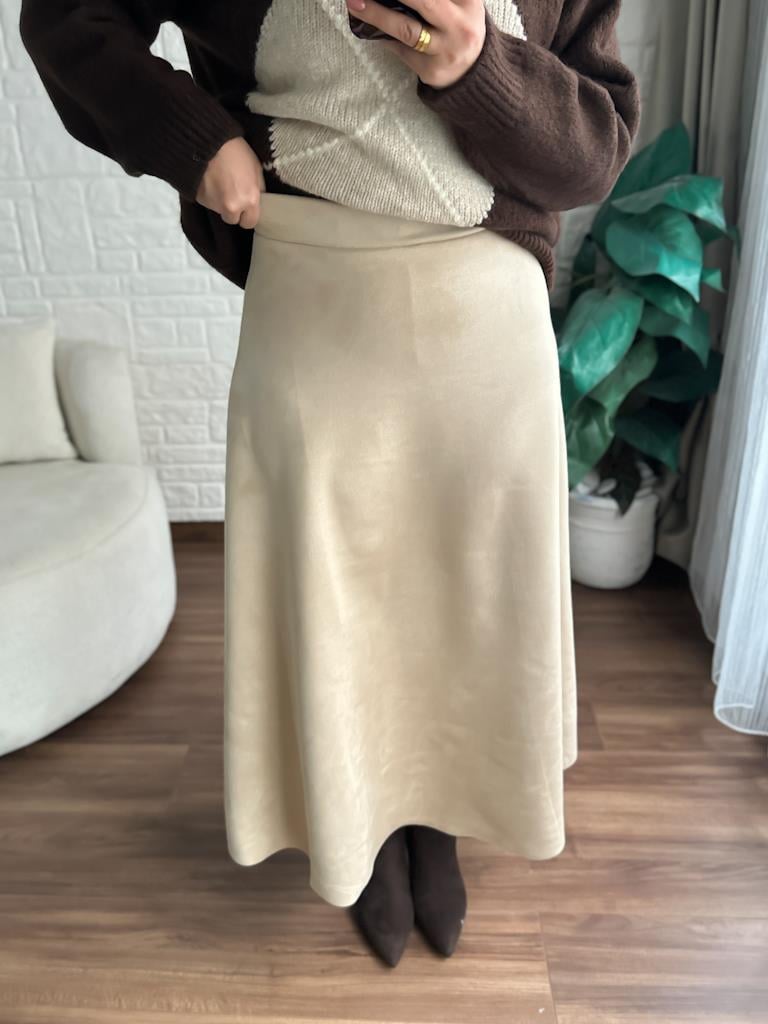 Beli Likralı Maxi Boy Süet Çan Etek Taş