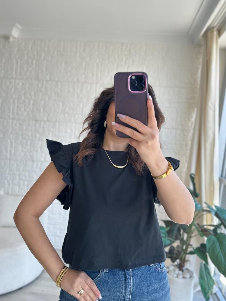 Bisiklet Yaka Kol Fırfır Detaylı Basic Tişört Siyah