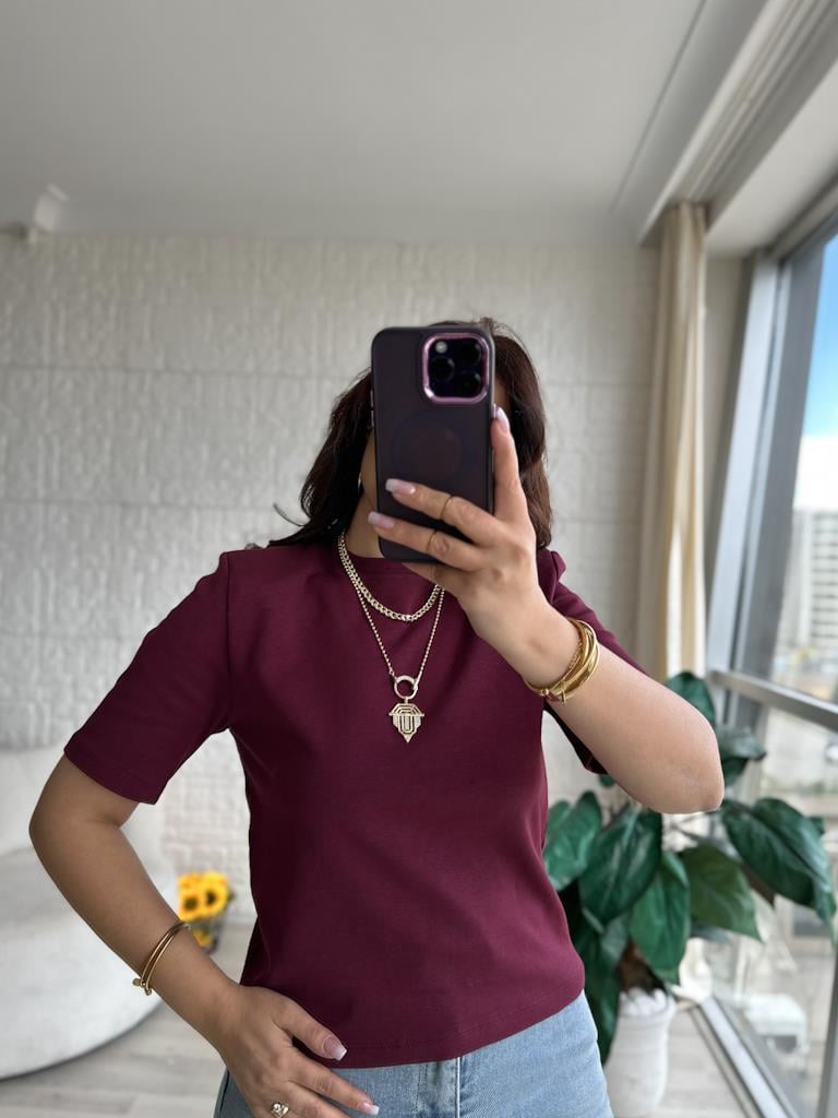 Bisiklet Yaka Omuz Vatkalı Basic Tişört Bordo