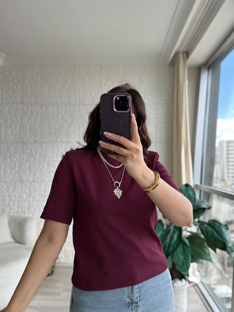 Bisiklet Yaka Omuz Vatkalı Basic Tişört Bordo