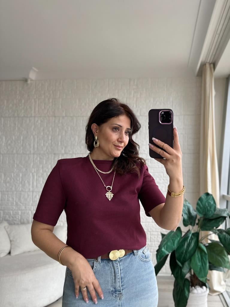 Bisiklet Yaka Omuz Vatkalı Basic Tişört Bordo