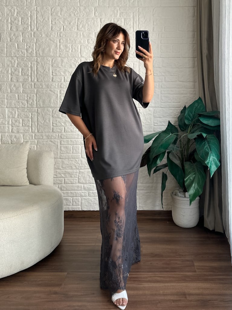 Bisiklet Yaka Oversize Etek Ucu Dantel Detaylı Modal Elbise