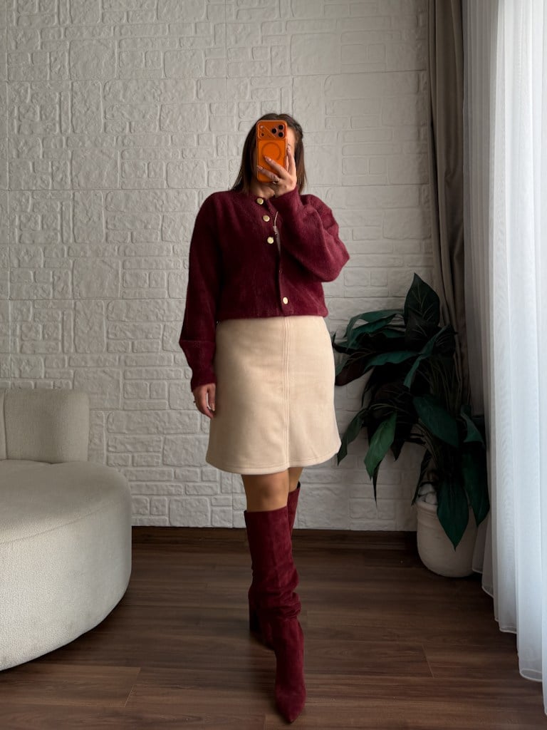 Bordo Gold Düğmeli Yumoş Triko Hırka