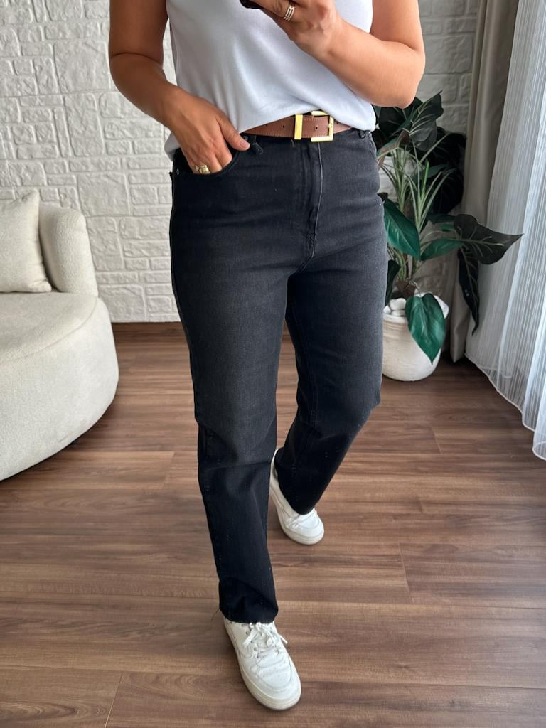 Büyük Beden Kesik Paça Straight Jean Pantolon Siyah