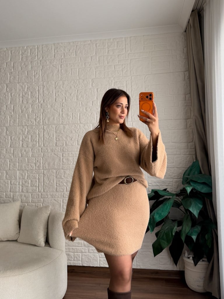 Camel Yarım Balıkçı Etekli Yumoş Takım