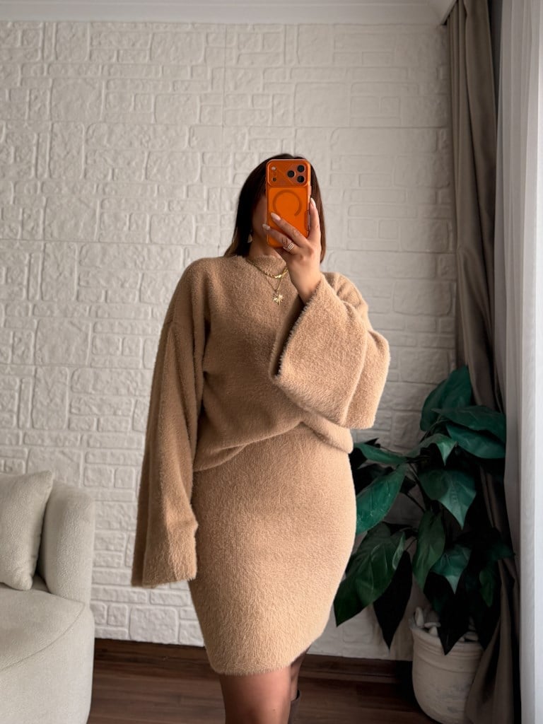 Camel Yarım Balıkçı Etekli Yumoş Takım