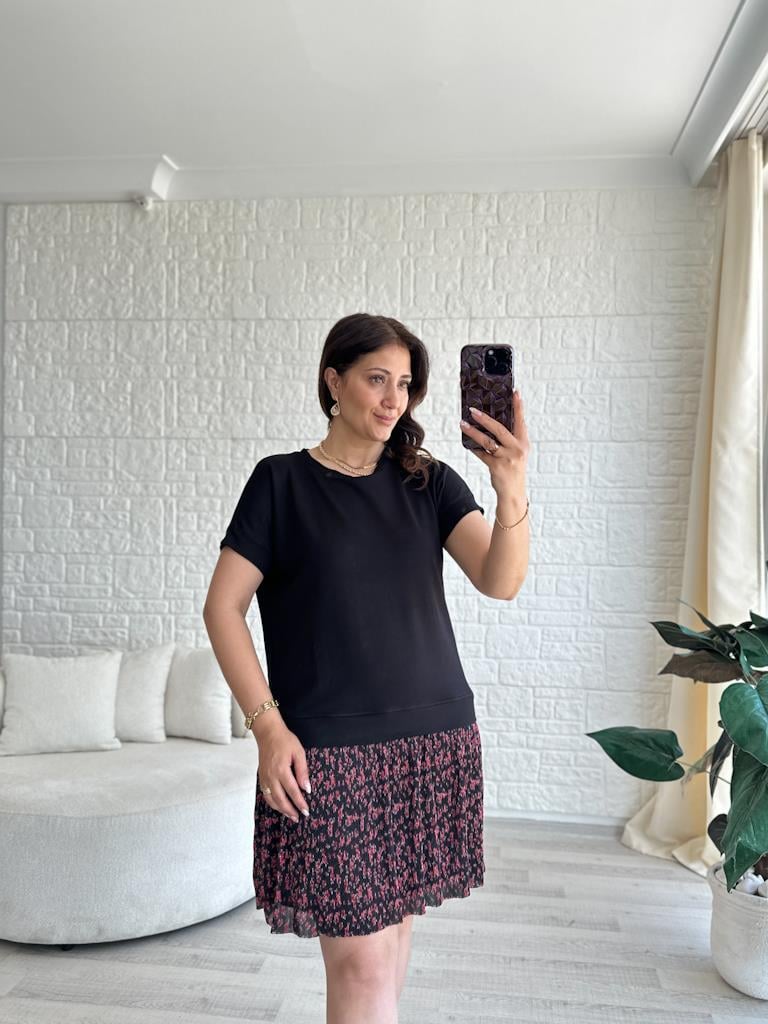 Çiçek Pilise Detay Modal Elbise