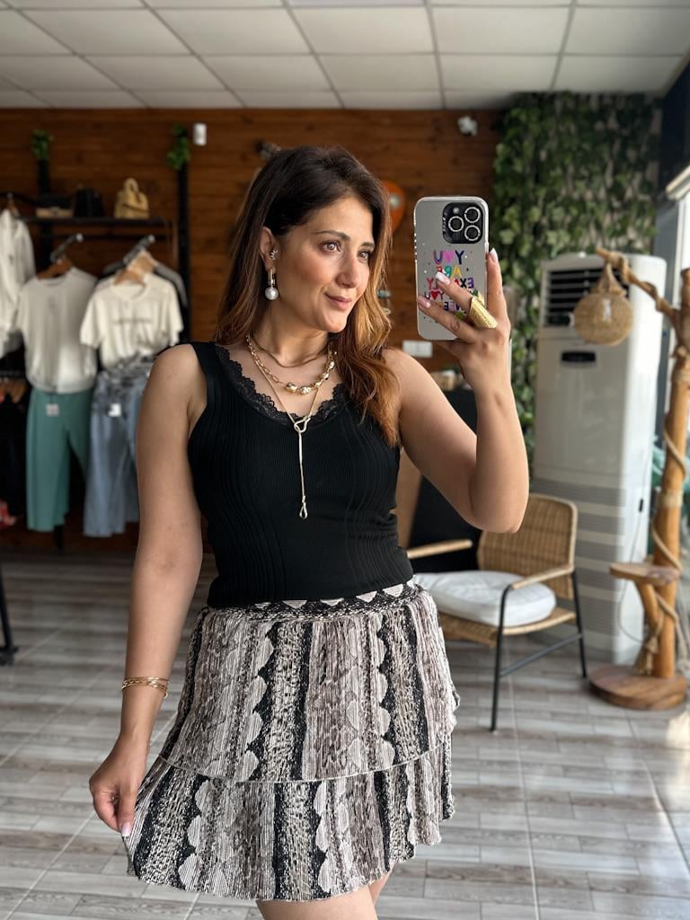 Çift Kat Akardion Pilise Kumaş Şort Etek