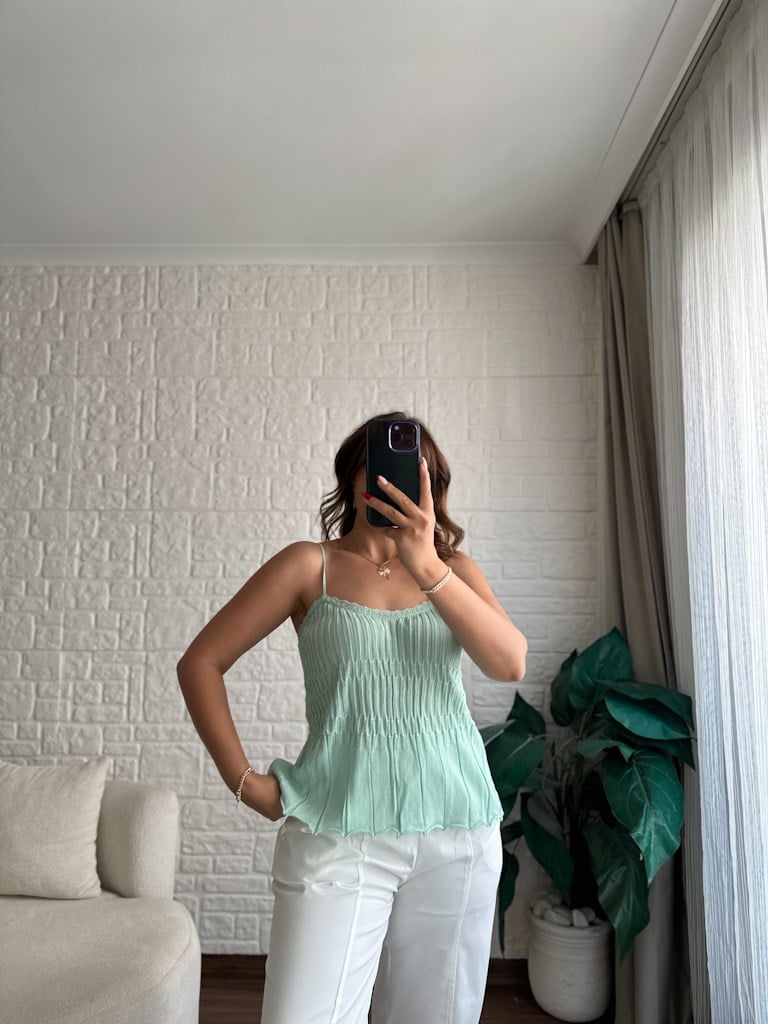 Dilvin Askılı İnce Dokulu Triko Bluz Mint Yeşil