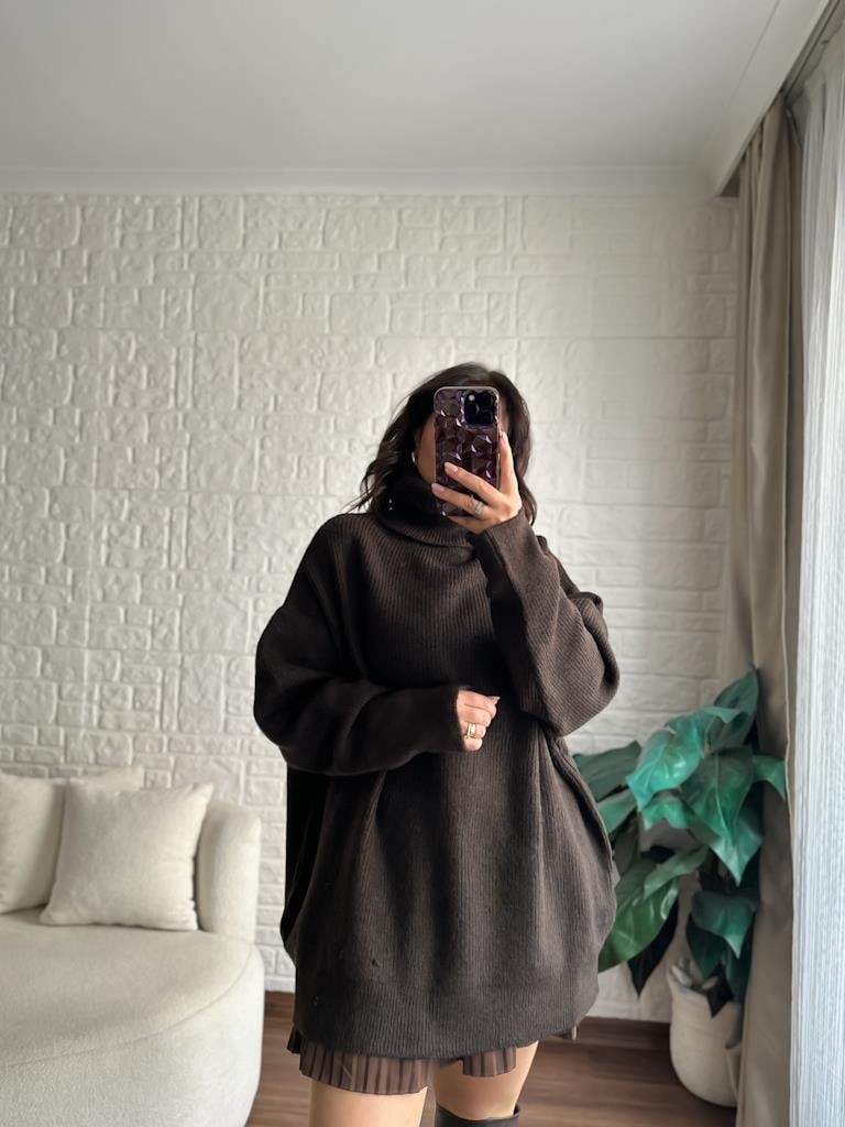 Dilvin Balıkçı Yaka Oversize Kazak Kahverengi