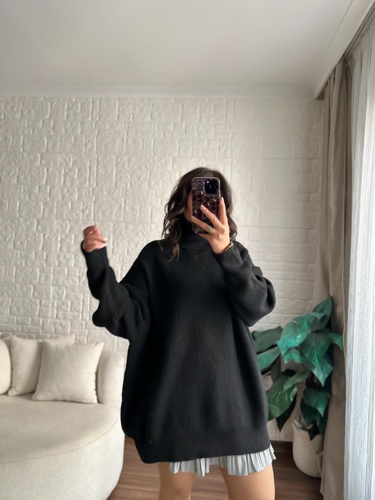 Dilvin Balıkçı Yaka Oversize Kazak Siyah