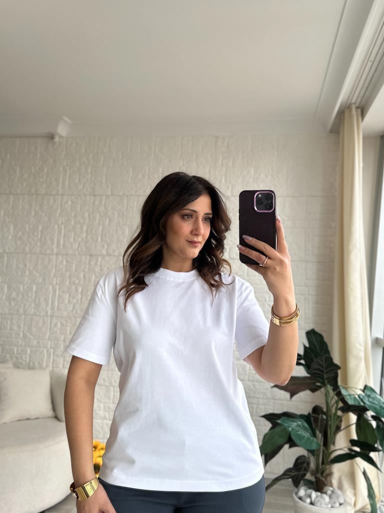 Dilvin Tok Kumaş Bisiklet Yaka Basic Tişört Beyaz