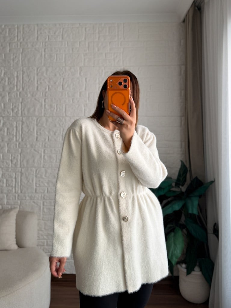 Ekru Beli Lastikli Gold Düğmeli Yumoş Tunik Hırka